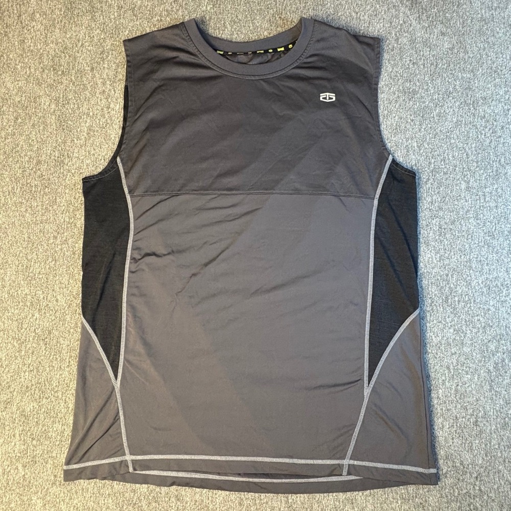 Tapout Mens Large Sleeveless Athletic Training Workout‎ Tank Top Gray